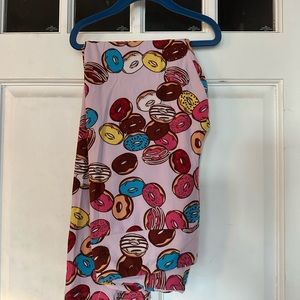 LuLaRoe TC Leggings - Rare Donut print